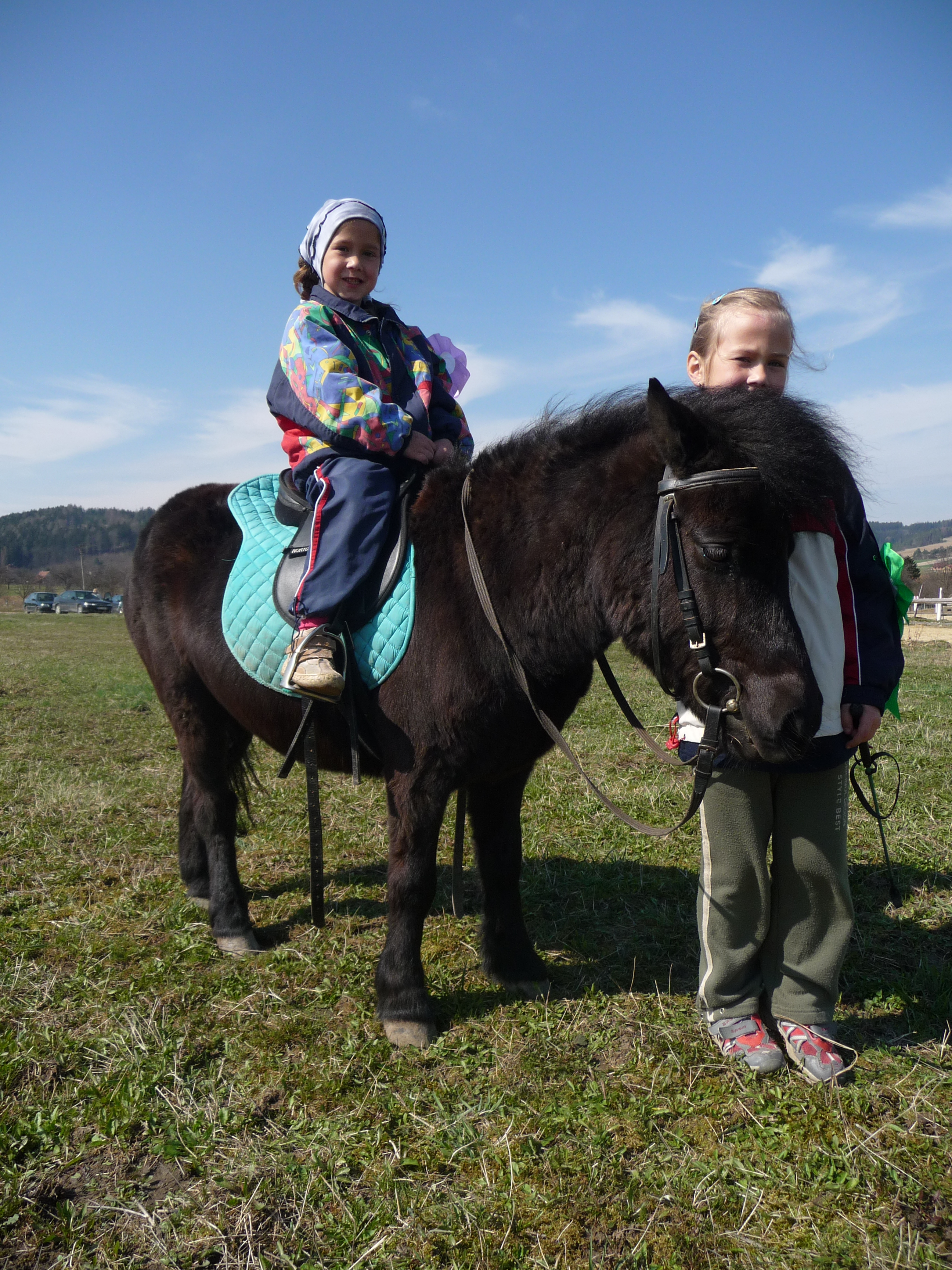 Nikolka, Lucinka a Čertík